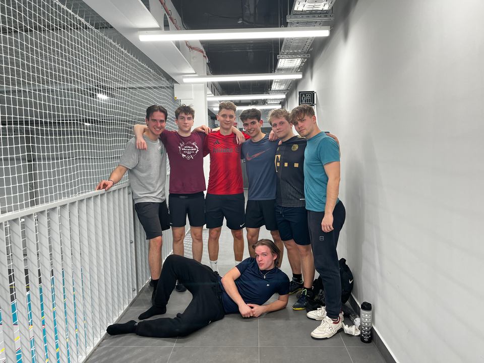 A csapat sportolás közben